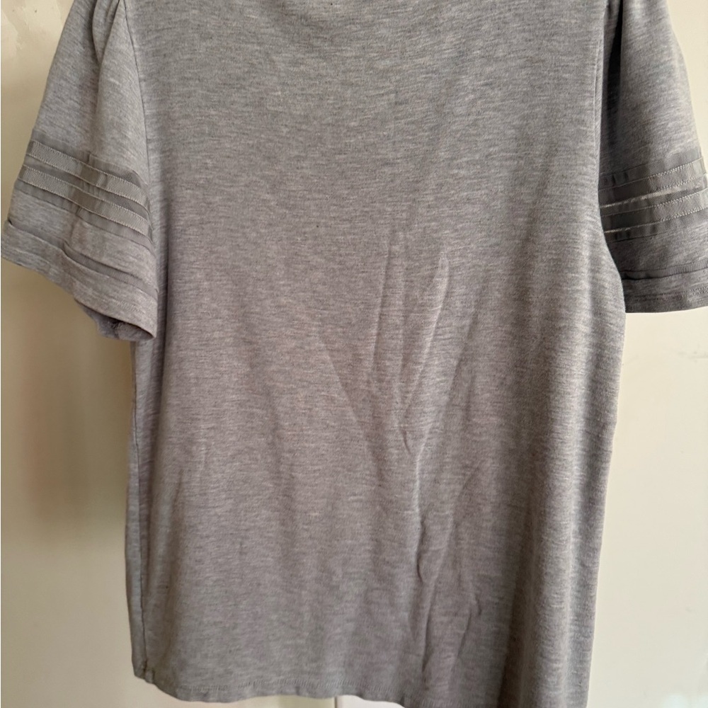 Ann Taylor Tee Shirt - Picture 5 of 8